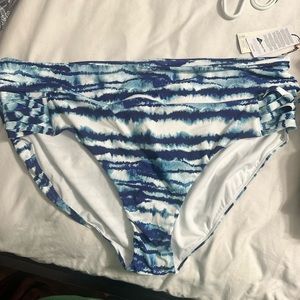 Calia Swim Bottoms. NWT.‎